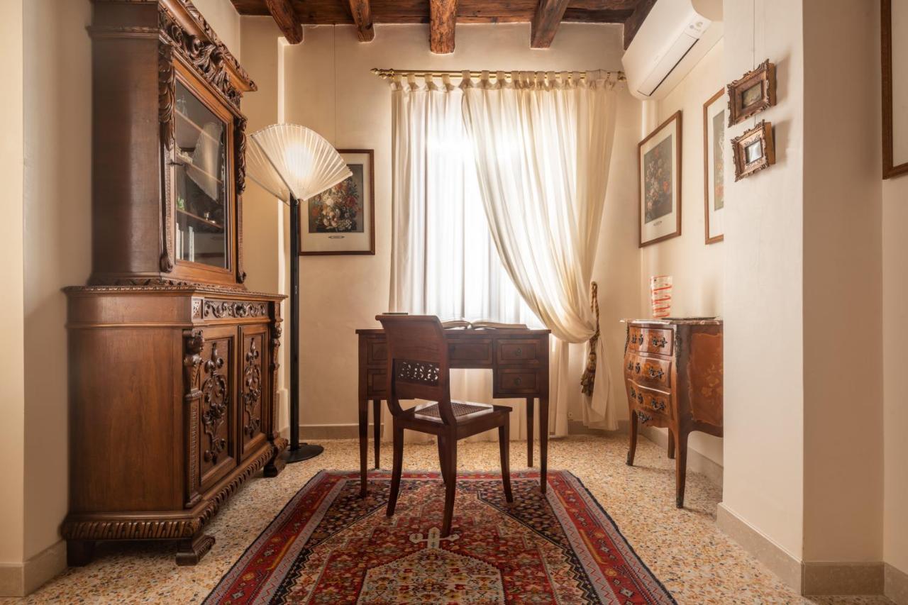 ヴェネツィアGarden Mansion With Private Mooring R&Rアパートメント エクステリア 写真
